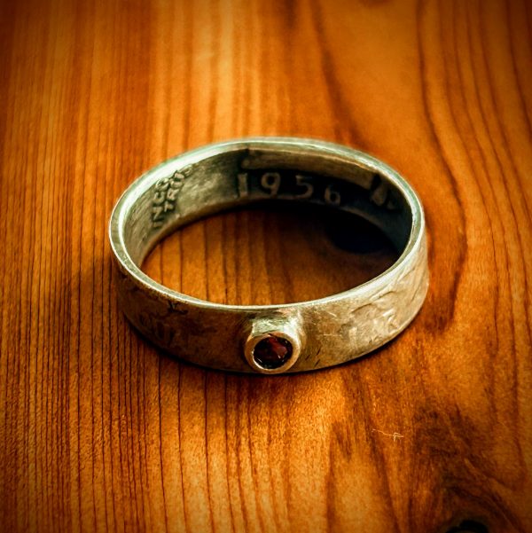 Quarter ring with bezel set garnet